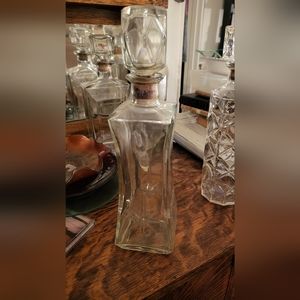 12 inch vintage starburst pressed decanter